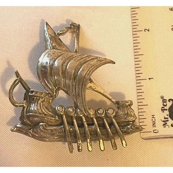 Thief of Bagdad collectable pin Ship 1940 great Korda - Picture 5 of 7